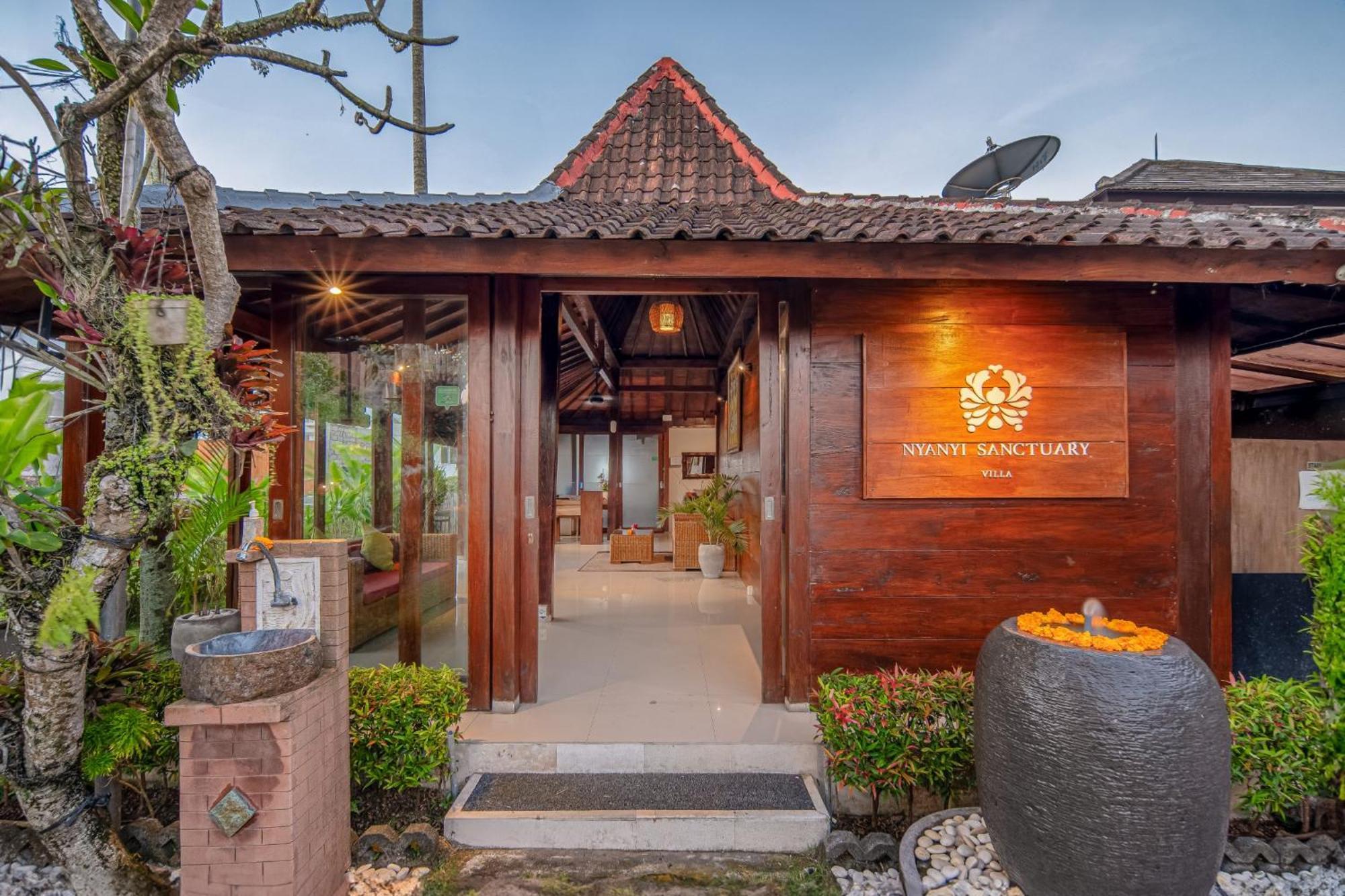 Tanah Lot Nyanyi Sanctuary Villa By Ini Vie Hospitality מראה חיצוני תמונה