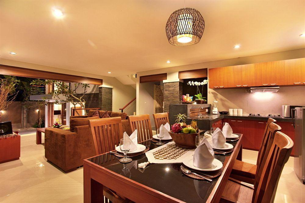 Tanah Lot Nyanyi Sanctuary Villa By Ini Vie Hospitality מראה חיצוני תמונה